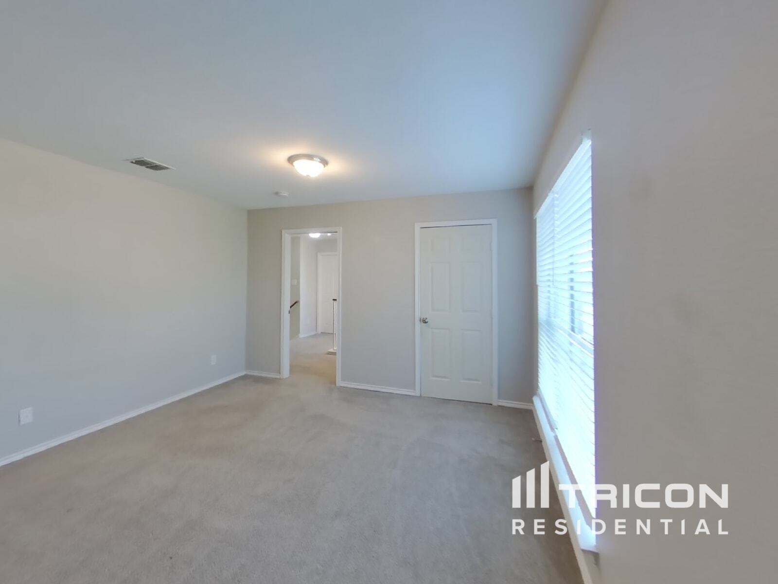 Building Photo - 10411 Trotters Bay