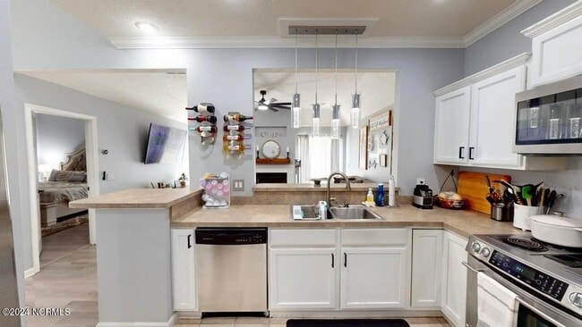 Building Photo - 3169 Pine Hill Dr SW
