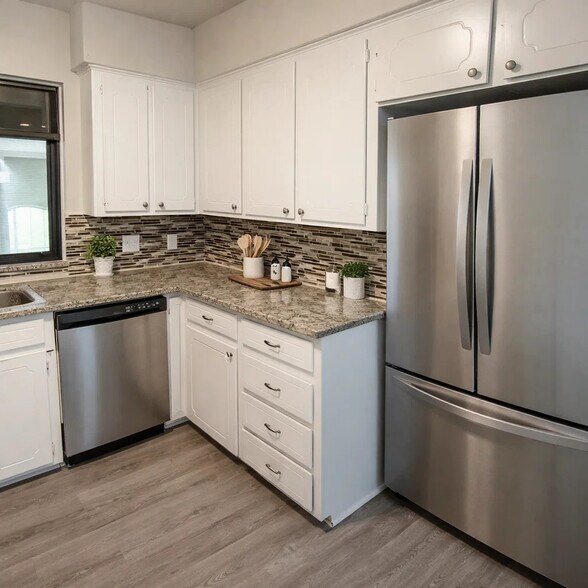 Building Photo - 7236 Timberidge Dr