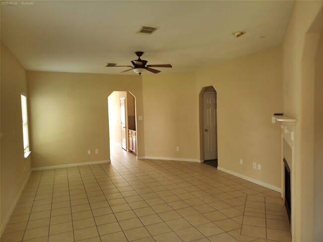 Building Photo - 3311 Siebinthaler Ln