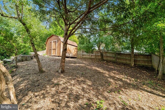 Building Photo - 6403 W Halbert Rd