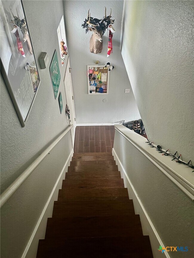 Building Photo - 864 Sagewood Trail