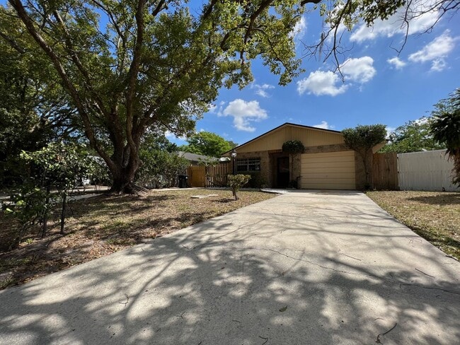 Building Photo - Newly Renovated 3/2 Home ~ Updated Kitchen ~ Fenced Yard!
