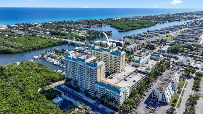 Building Photo - 625 Casa Loma Blvd