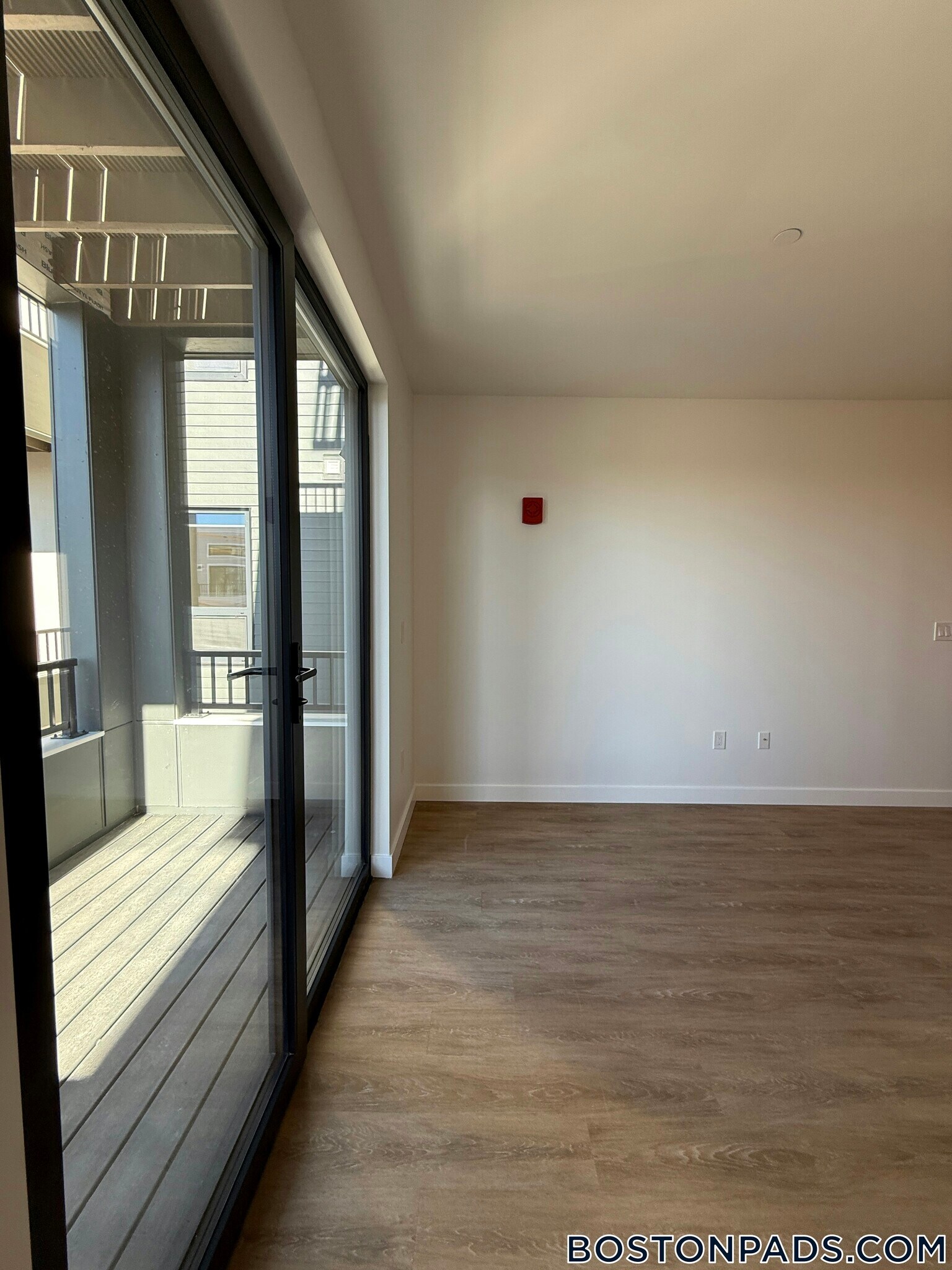 Building Photo - 199 Gardner St