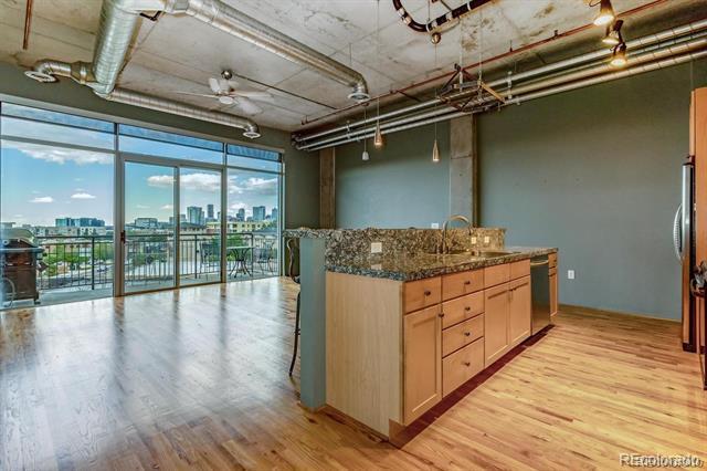 Building Photo - 2899 N Speer Blvd