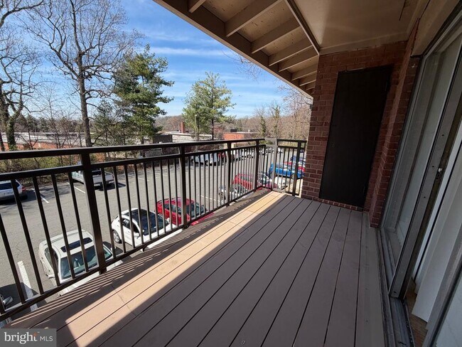 Building Photo - 7352 Lee Hwy