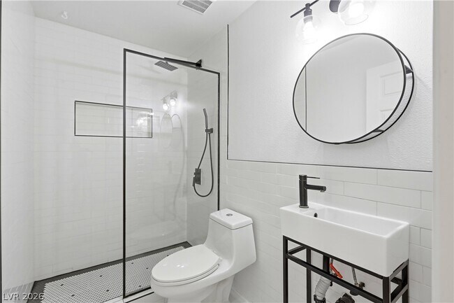 Building Photo - 4818 Carefree Dr