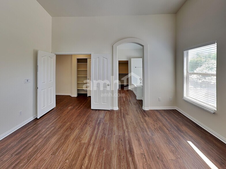 Building Photo - 8221 Woodland Prairie Ave