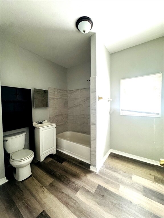 Building Photo - 738 Central St