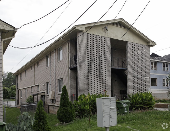 2085 SW Martin Luther King Jr Dr 2085 SW Martin Luther King Jr Dr Atlanta GA 30314 Apartment