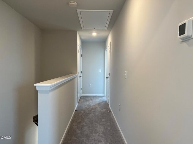 Building Photo - 642 Gimari Dr