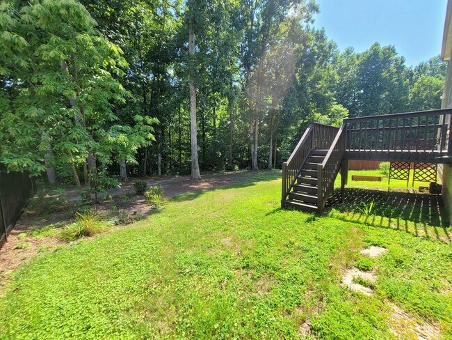 Building Photo - 109 Highland Mist Cir