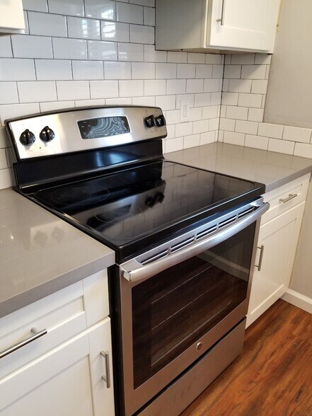 Building Photo - 108 El Capitan Ln