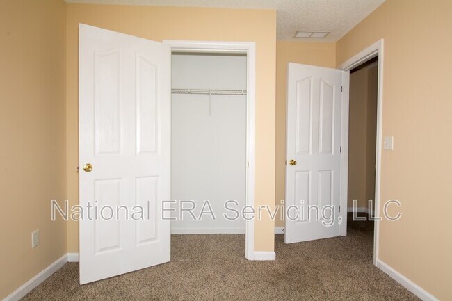 Building Photo - 106 Meghan Pl