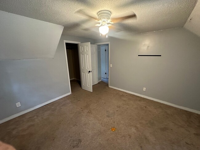 Building Photo - 510 Layne St