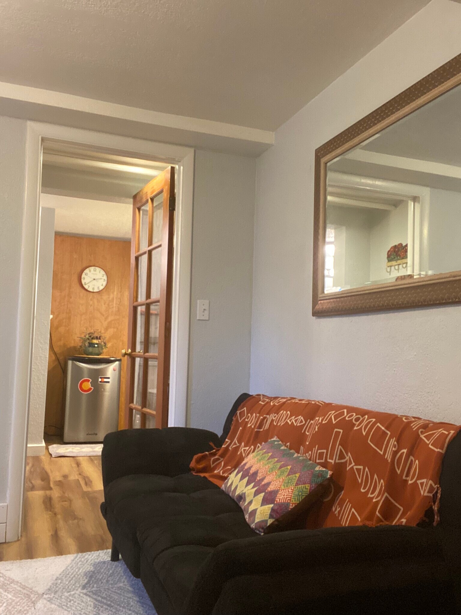 Building Photo - 616 W Mulberry St