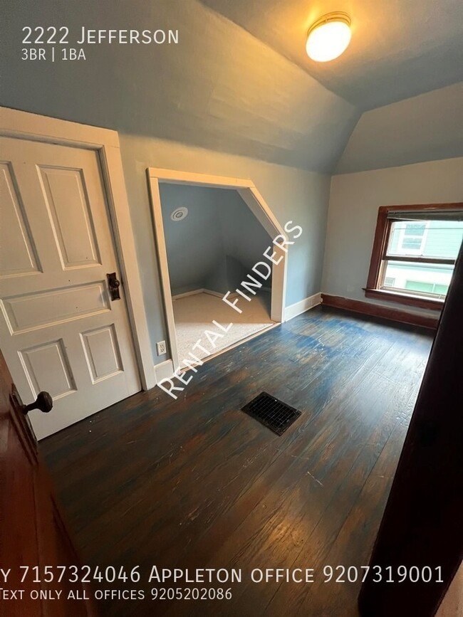 Building Photo - 2222 Jefferson-