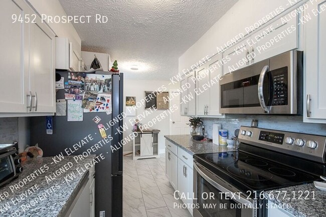 Building Photo - 9452 Prospect Rd