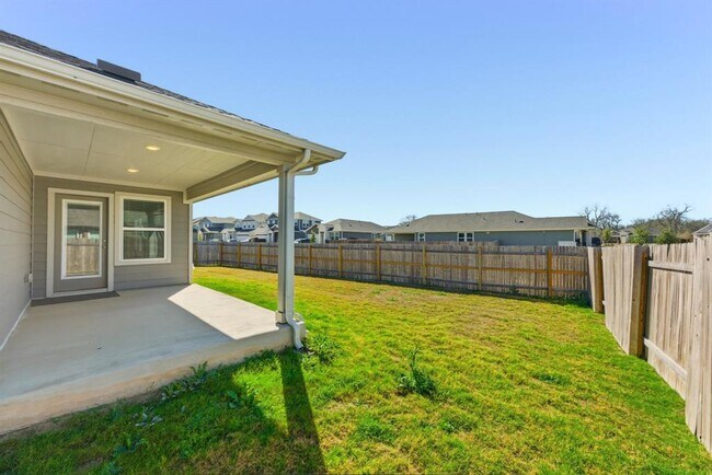 Building Photo - 100 Javans Nest