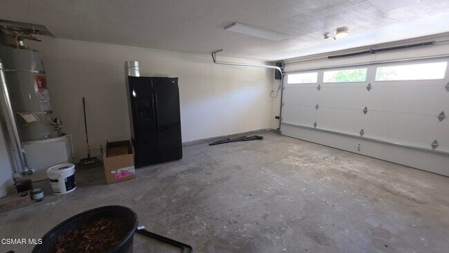 Building Photo - 2794 Parkview Dr