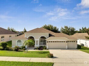 Building Photo - Stunning 4/3 with Fence Enclosed Yard in t...