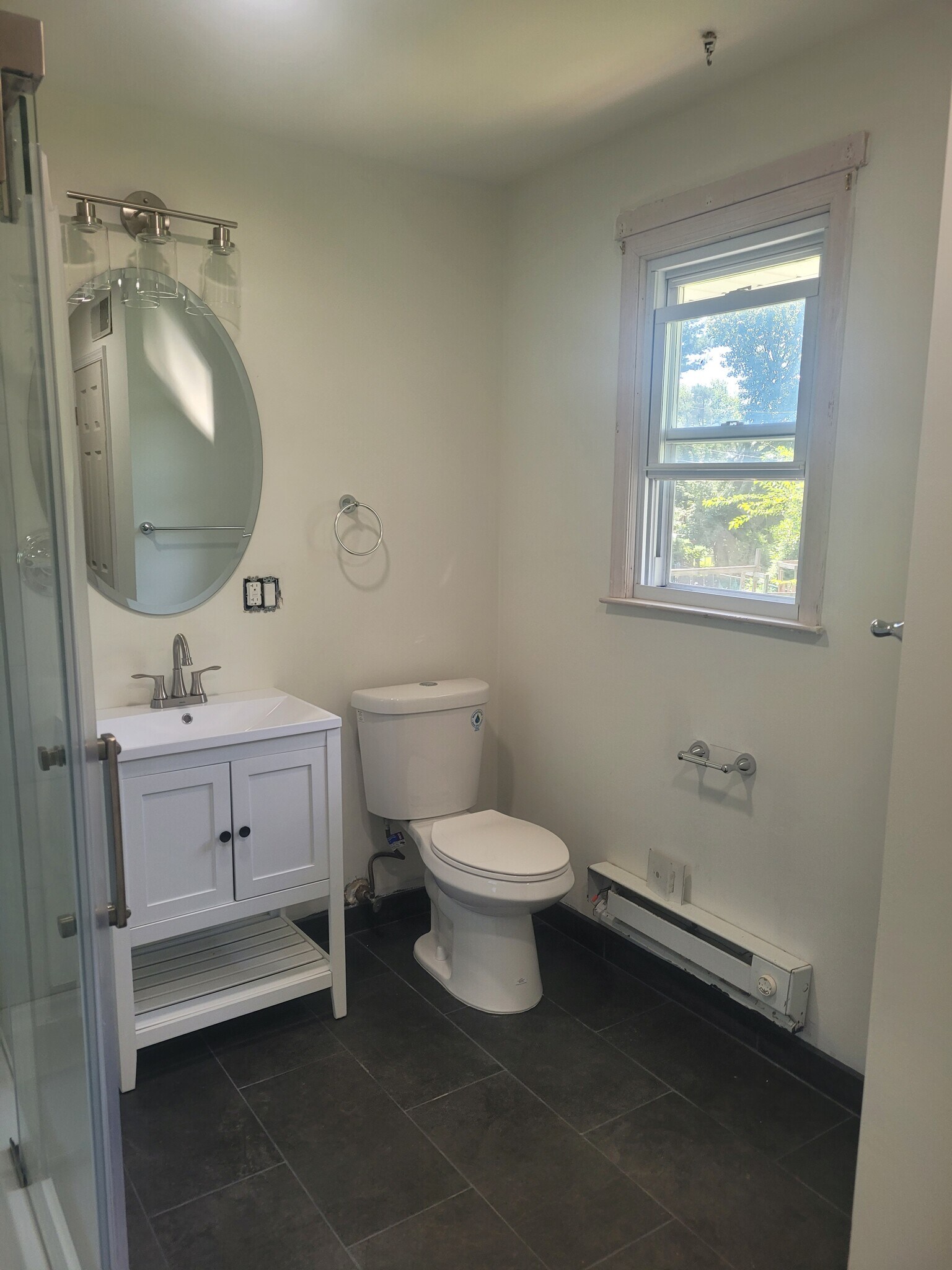 Master Bath - 4008 Oakland Road