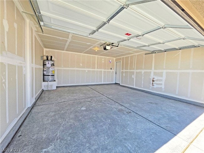 Building Photo - 710 Huyana Wind Dr