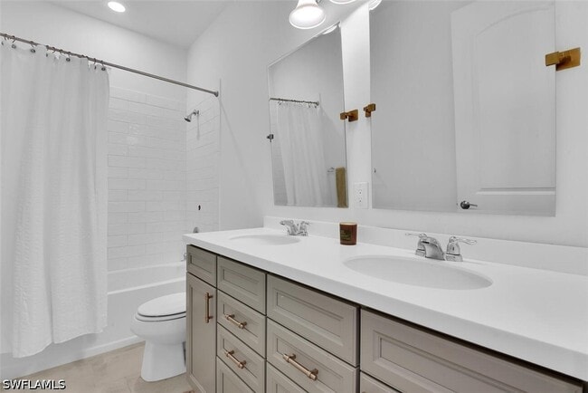 Building Photo - 9605 Bexley Dr