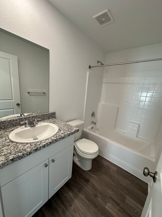 Building Photo - Beautiful 2024 Build 3 Bedroom Home- Move ...