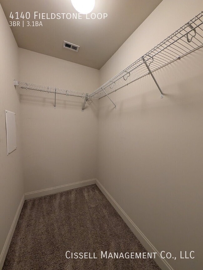 Building Photo - 4140 Fieldstone Lp