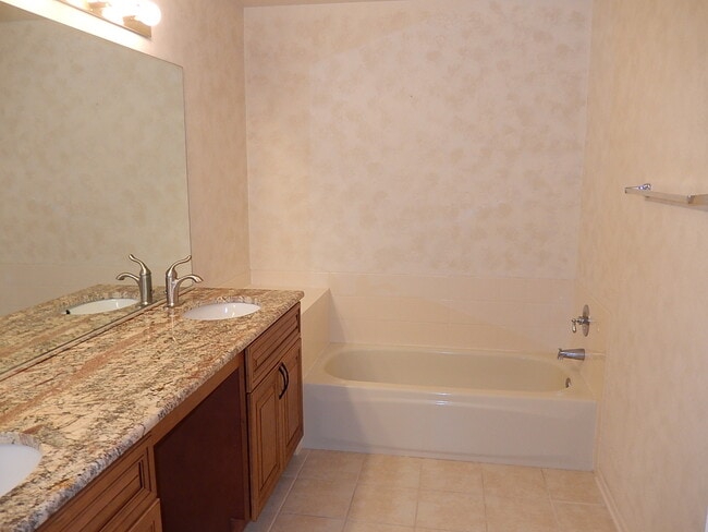 Building Photo - 2814 Gilcrest Ct