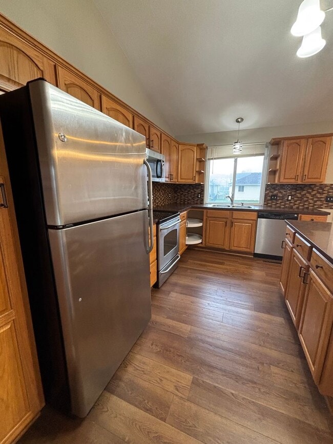 Building Photo - 6206 N 149th St