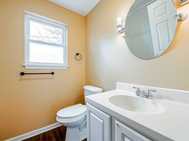 Building Photo - COMING SOON! Lake Living at Its Finest in Keego Harbor!