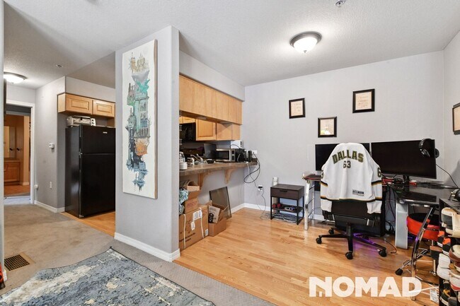 Building Photo - Charming 1BR Condo in Beautiful Boulder (N...