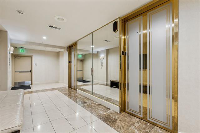 Building Photo - 3225 Turtle Creek Blvd Blvd