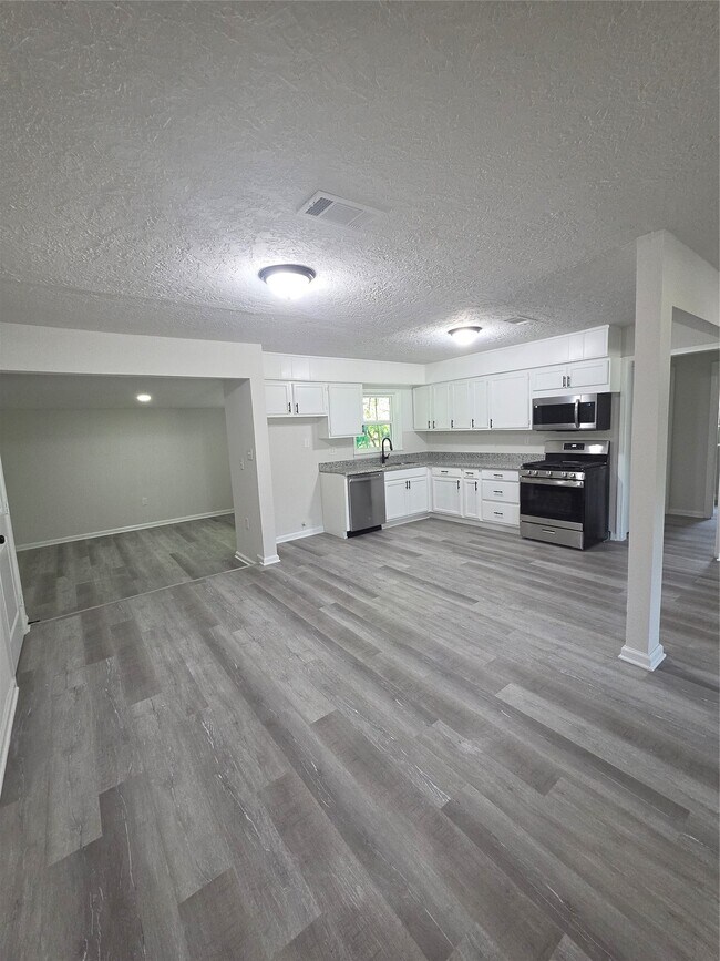 Building Photo - 4931 Cosby St