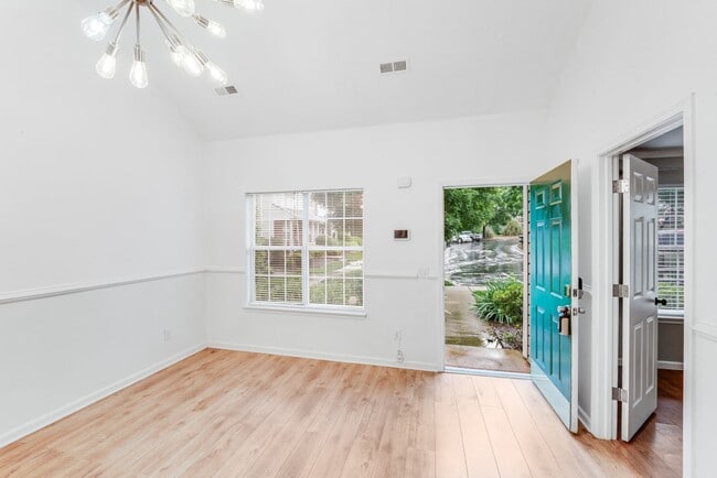 Building Photo - COMING SOON! Prescott Village 3-Bed, 2-Bat...