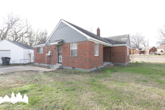 Primary Photo - 1120 S Prescott St