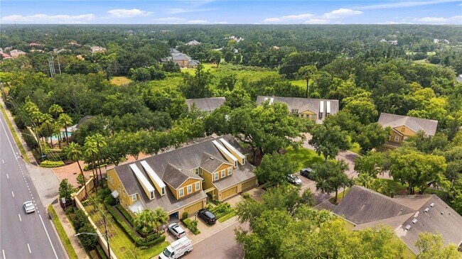 Building Photo - 17013 Vilesta Dr
