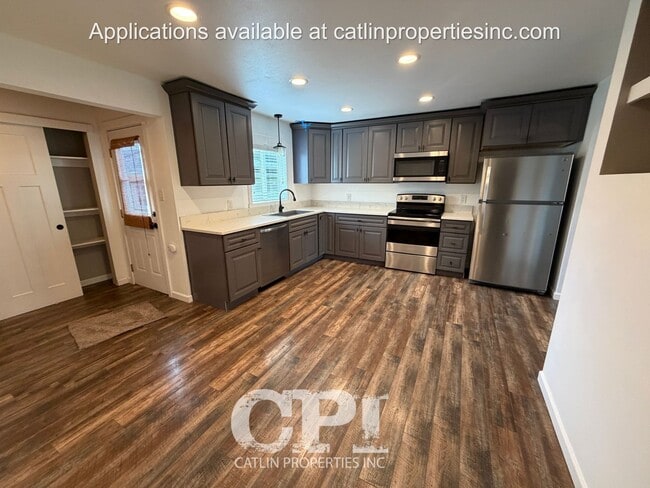 Building Photo - 2925 Field St