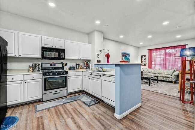 Building Photo - 9000 S Las Vegas Blvd