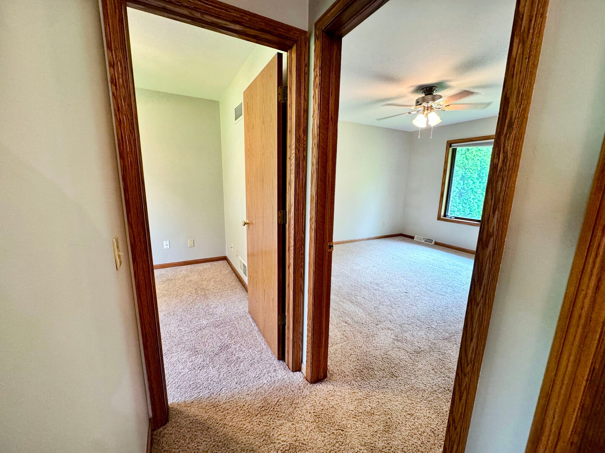 Three Bedrooms on Main Floor - 5807 Black Walnut Dr