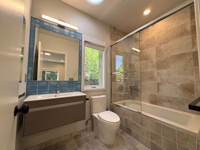Building Photo - Beautiful 2BD/2BA ADU in Peaceful Portola Valley Setting