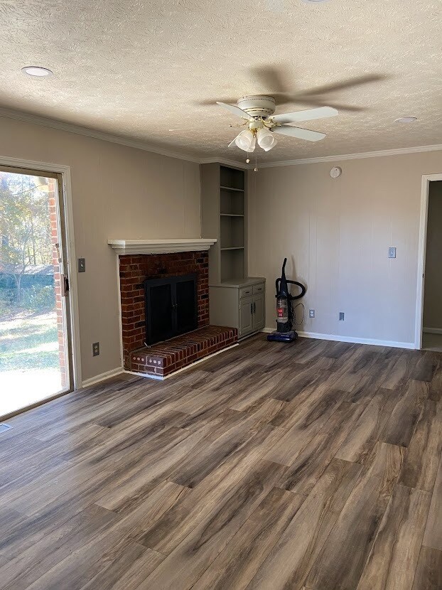 Building Photo - 2348 Carrollton Villa Rica Hwy