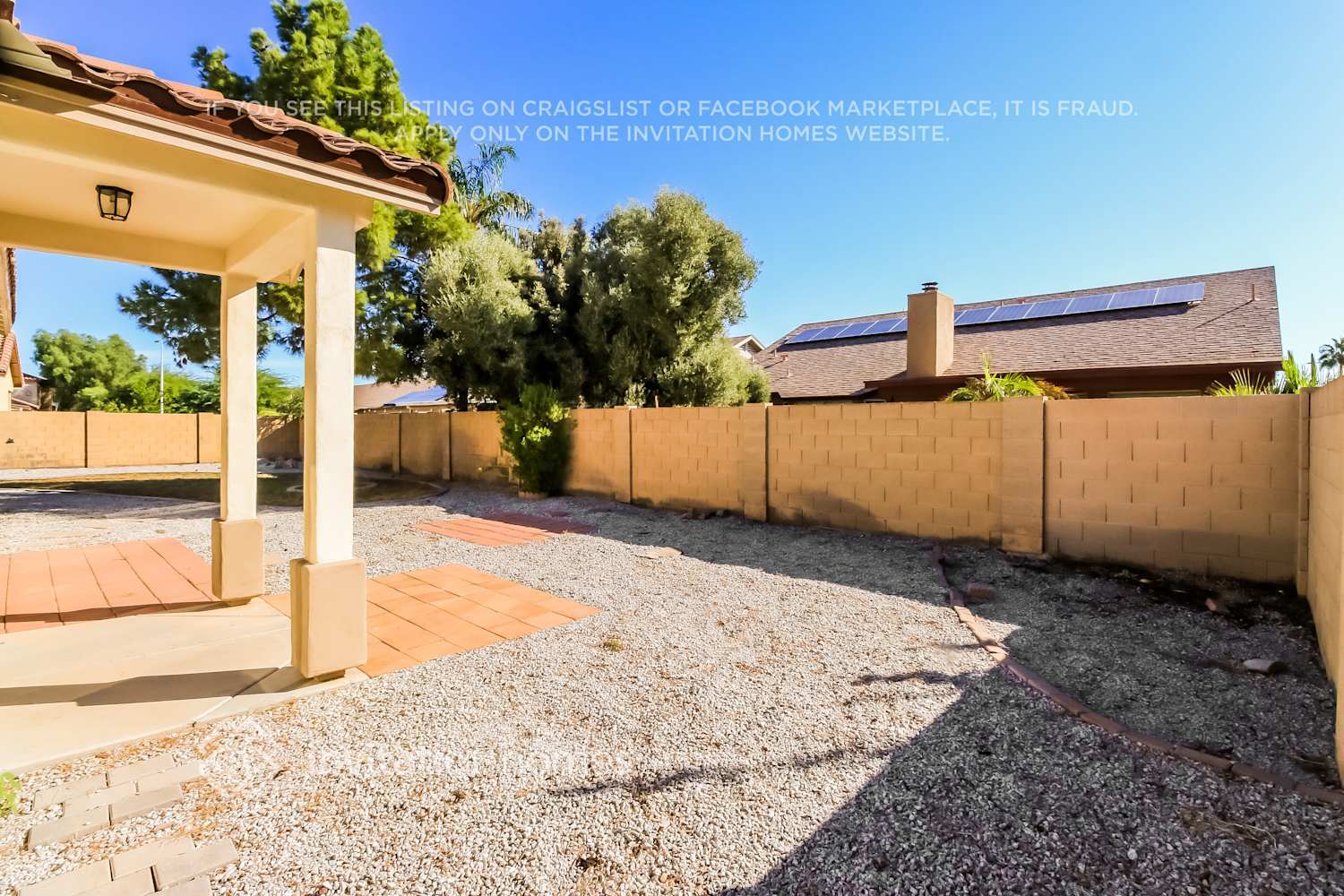 Building Photo - 686 E Colt Ct