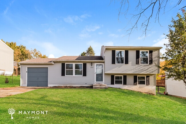 Primary Photo - Bright Split-Level 4-bedroom Home in Cinci...