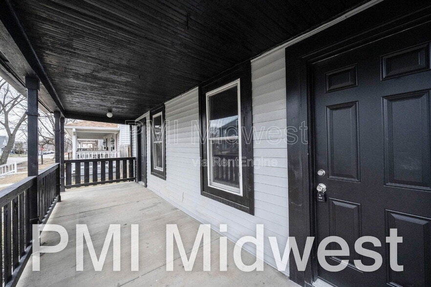 Building Photo - 119 N Colorado Ave