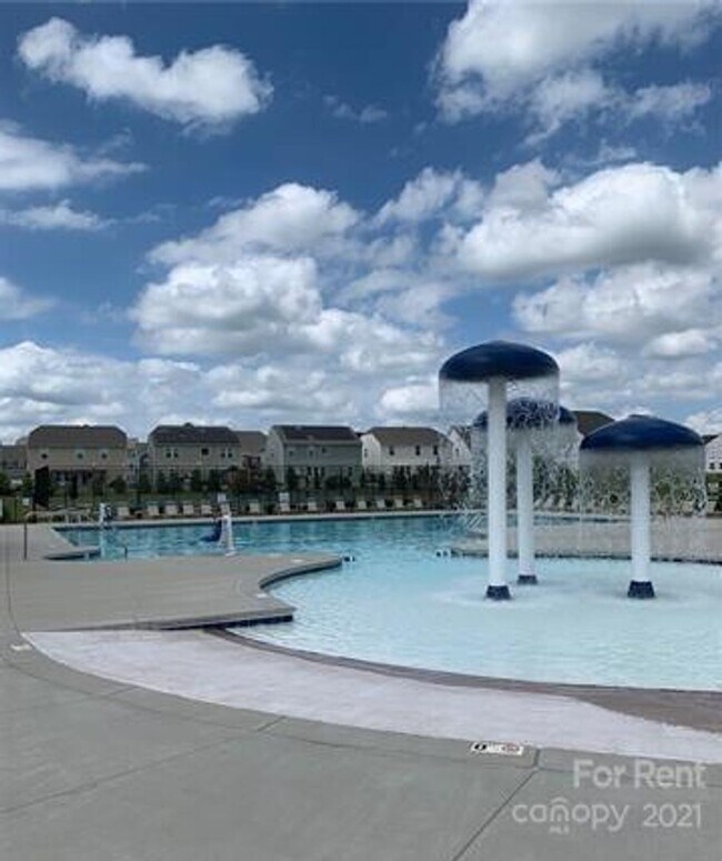 Building Photo - Beautiful Almost New Home with 5 Bedroom & 4.5 Baths