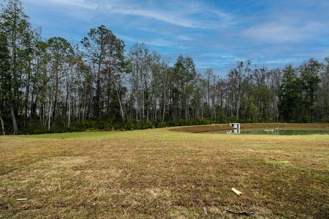 Building Photo - 495 Coconut Dr